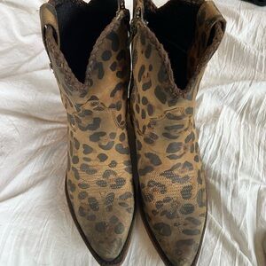 Beautiful Liberty Black Boots size 9
